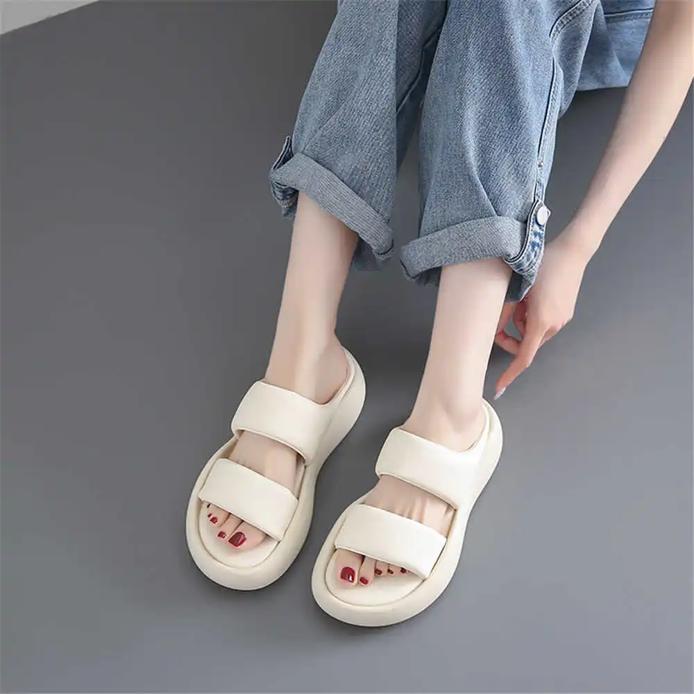 Size 39 Strips Summer Shoes Sa - Aquatic Sports For Kids recensione e prezzo